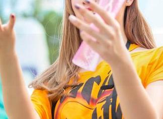 AISS爱丝(钻石版) - 赵梦洁的海边美图：我是不是不小心走进了仙女的世界？