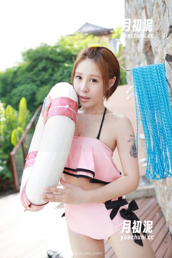 MFStar模范学院 - 甜筒晓彤的泳装最新图包：谁来给我解释一下她的“水秀风”？