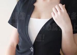 MyGirl美媛馆 - 南湘baby这条红裙，在线还有原图，一不小心就会爱上那种高贵感！