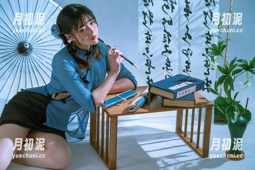 Natsuko夏夏子 Natsuko夏夏子的写真一出,碧蓝航线的大凤简直配得上这一堆资源,太会选了吧。