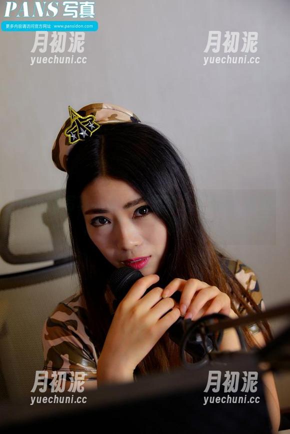 PANS写真-小玥 PANS写真 - 奇怪的戏剧:私拍小玥合集,花样角色随便切换