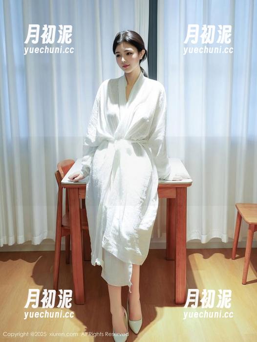 Xiuren秀人网-大琪琪Emily Xiuren秀人网 - 幸福在教室里,福利标配大琪琪Emily原图,整个画面都在闪光!