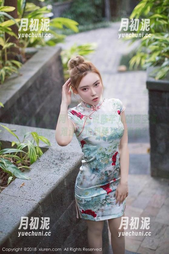 Xiuren秀人网 - 张嘴说陈芊儿的镂空写真，哈哈，难道我也想要那个视角？