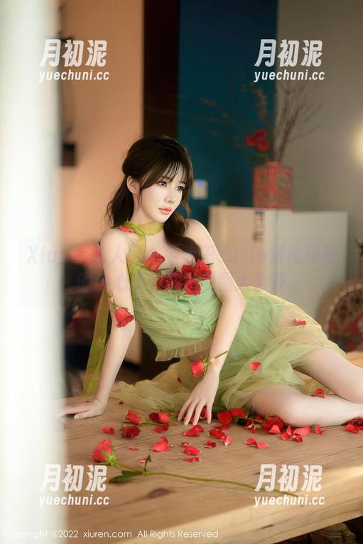 Xiuren秀人网 - 雯大王susie清纯里藏的小心思，精选美图大公开
