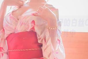 镜头下的Yoko宅夏：说好的白丝COS图集，我竟然沉醉其中