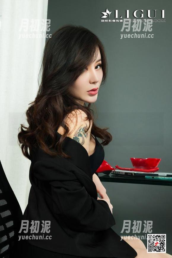 丽柜-安安 丽柜 - 看安安的圣诞写真,高清而清新,仿若时间都静止了!