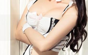 克拉女神 - 你没见过的丝袜写真，佳莹轻松分享她的完美身姿。