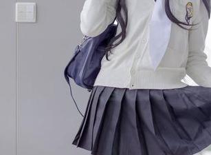 夏天的热裤随意搭配，兔玩映画的照片里总藏着小心思，美图让人一秒上头！