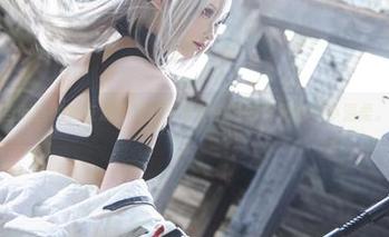 当南宫的女友遇到写真，氛围中好像有那么点小温柔。