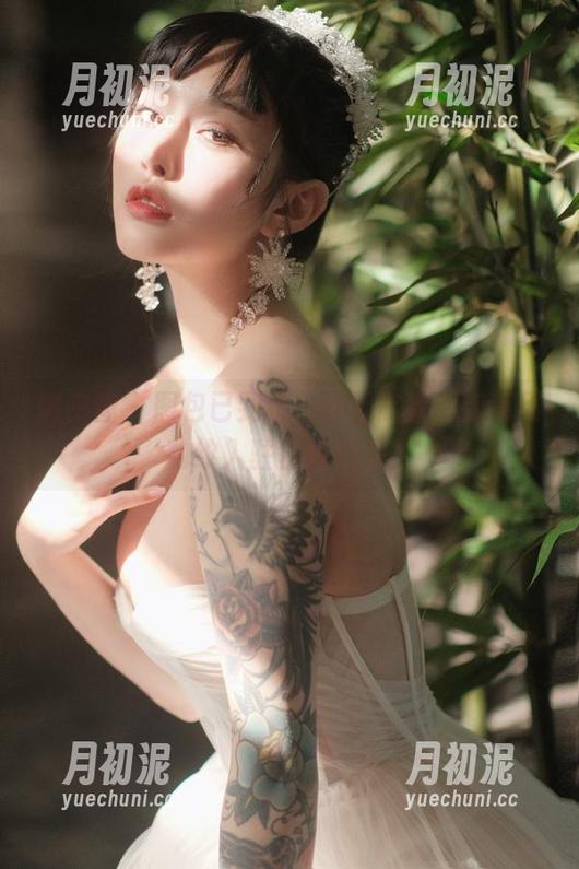 宋昱欣 微密圈 - 图包已到位,宋昱欣教你如何用豹纹入驻丛林社交!
