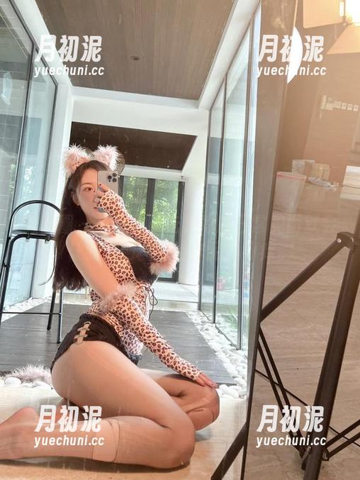 微密圈 - 靠！小玉吃果冻的日常见面就会让我对网盘里的作品心痒痒。