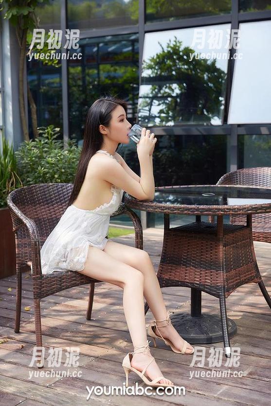 尤蜜荟-艾小青 尤蜜荟 - 当火锅邂逅美人——艾小青的资源一定要让你感慨