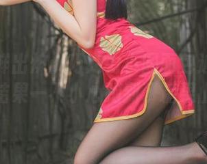 图片新鲜出炉：巧克力小圆面包追踪兔子，结果一不小心跑到了糖果山！