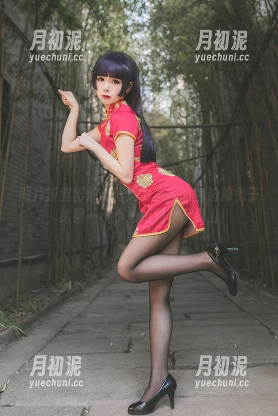 巧克力小圆面包 图片新鲜出炉:巧克力小圆面包追踪兔子,结果一不小心跑到了糖果山!