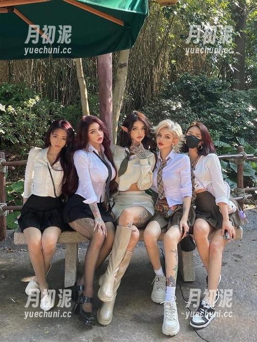 希希Gina 微密圈 - 希希Gina、旅拍:高清写真,个性十足但是衣柜需要改进啊!