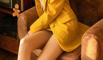 奇妙的镂空写真集，从希希_啾身上你能找到什么有趣的东西？