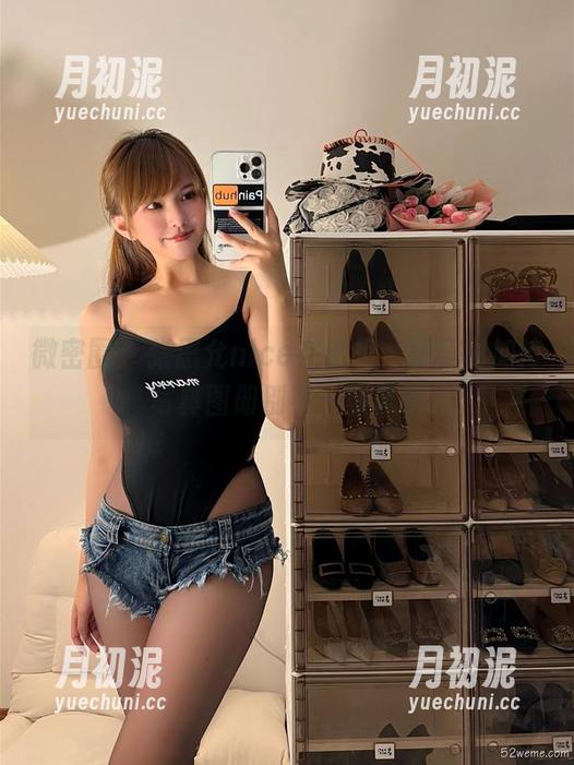 微密圈 - 张思允nice在这里，双马尾加持，写真图册别有一番风味。