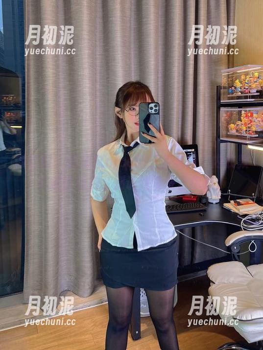 微密圈 - 张思允nice的三亚美图，内衣款式堪比海浪，别说我没警告你哦。