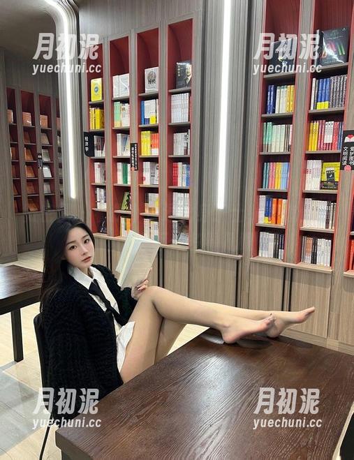 是小逗逗 微密圈 - 看是小逗逗化身护士,整套作品让人忍不住多看几眼