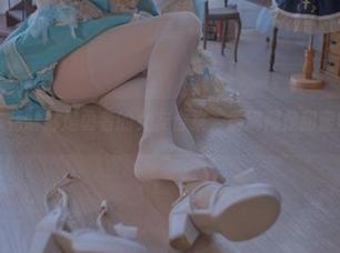 快来瞧瞧木花琳琳是勇者的女友合集，满满都是甜蜜的“负担”