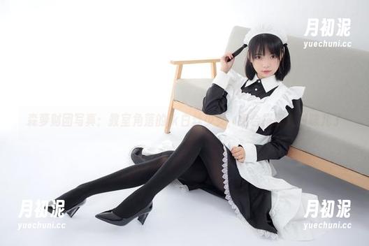 森萝财团 森萝财团写真:教室角落的jk白丝少女,组合搭配太对味儿了