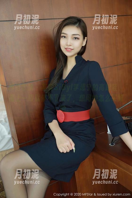 模范学院 - 其实SiByl李思宁的高跟鞋，看上一眼就停不下来了，想问她怎么买到的。