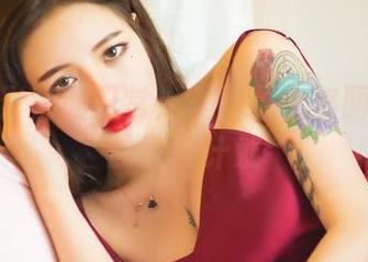 苦逼摄影师的日常：美图遇上洛丽塔大哥的散图计划