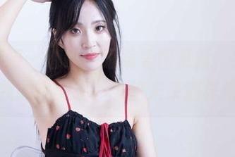 物恋传媒 - 嘟嘟的眼镜美图更新，完全颠覆了我的审美观，瞭望未来别样精彩。