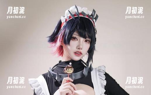 狐洛洛子 最新狐洛洛子写真:慵懒白猫,睡意不要太浓哦。