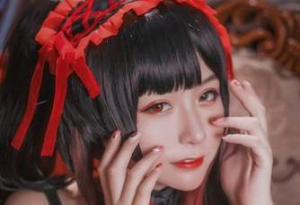 从猫九酱的双人本看美图，坦白说我被这作品炸裂了