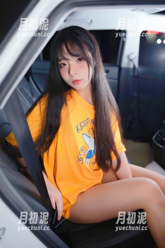 美图中的玉汇yuuhui，修女或许也想扔掉那修女服？