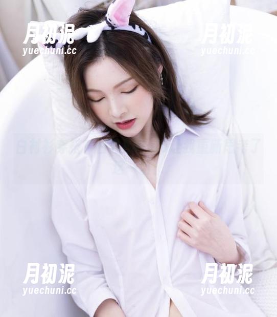 白露Bululu 白衬衫穿搭?白露Bululu让我重新思考了这一切!