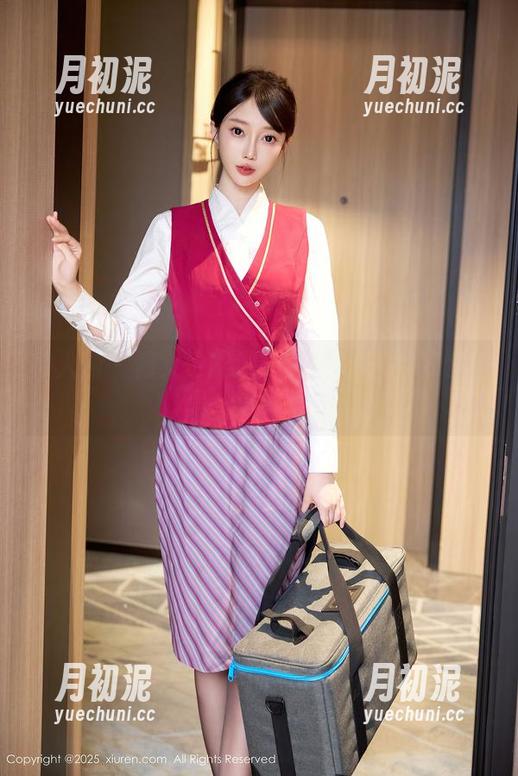 秀人网 - 修女也能潮：黄婧GIGI的图包真是一波神操作