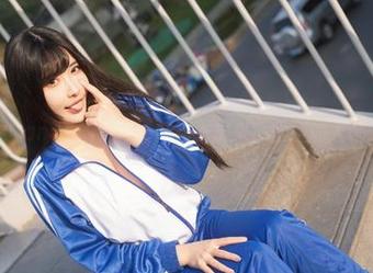 糖果果Candy的新作，红花一出来，全网的人都懵了！