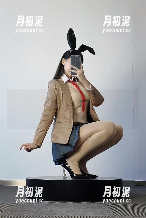 美邵女Baby 微密圈 - 看,美邵女Baby的套装像是在和图片说悄悄话,分享出了一整个春天的气息。