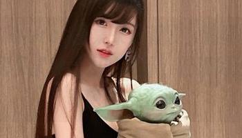 腐团儿Ikaros图集来更新了，油亮得就像是在拷贝某种给力的光泽，脑海闪现很多奇葩的念头。