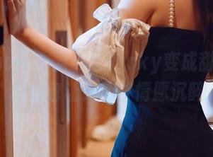 花漾show - 当可乐Vicky变成甜心，精选图包让人心甘情愿沉醉