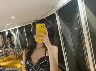 微密圈 - 举手投足间，看到葛征的定制套装真让人眼前一亮。