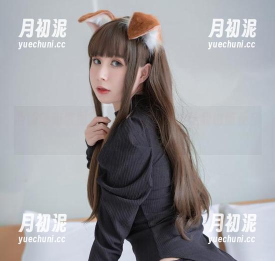 西园寺南歌图册：这礼服能不能让我也随便穿穿？