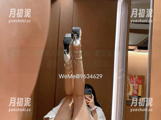 迷人的五姨太 微密圈 - 经典迷人的五姨太作品,腿型就像刚出炉的新鲜面包,光滑得让人流口水。