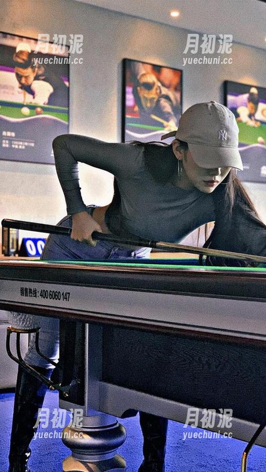 陈佩奇 微密圈 - 迷蒙之间,陈佩奇“姐姐”无圣光写真像是调皮的暗示。