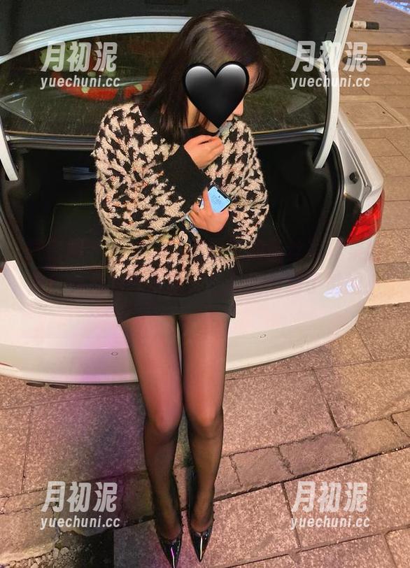 雅雅的气质呀 微密圈 - 新来的,刚热乎的蕾丝写真集出炉!雅雅的气质呀又把我们带到了她的小天地。