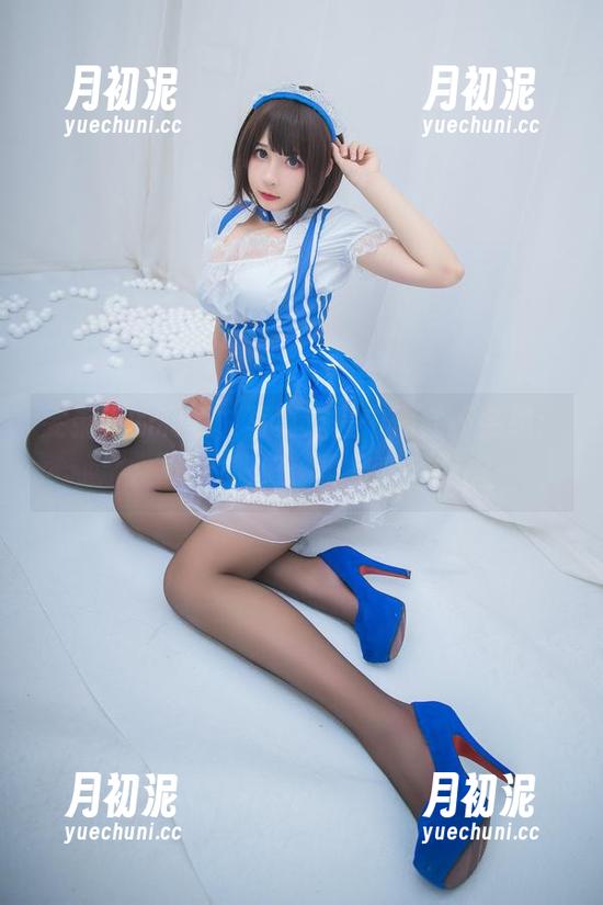 雯粥粥的和服，写真过程中你会不会想：“这衣服好像欺负我？”
