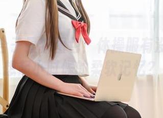 青水百合子最新图包！体操服有没有让你想起小时候的柔软记忆？