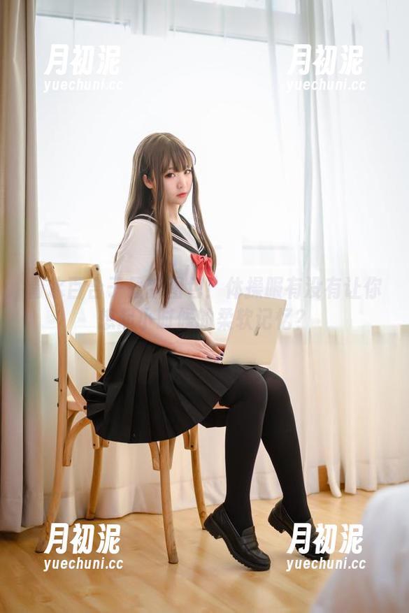 青水百合子 青水百合子最新图包!体操服有没有让你想起小时候的柔软记忆?